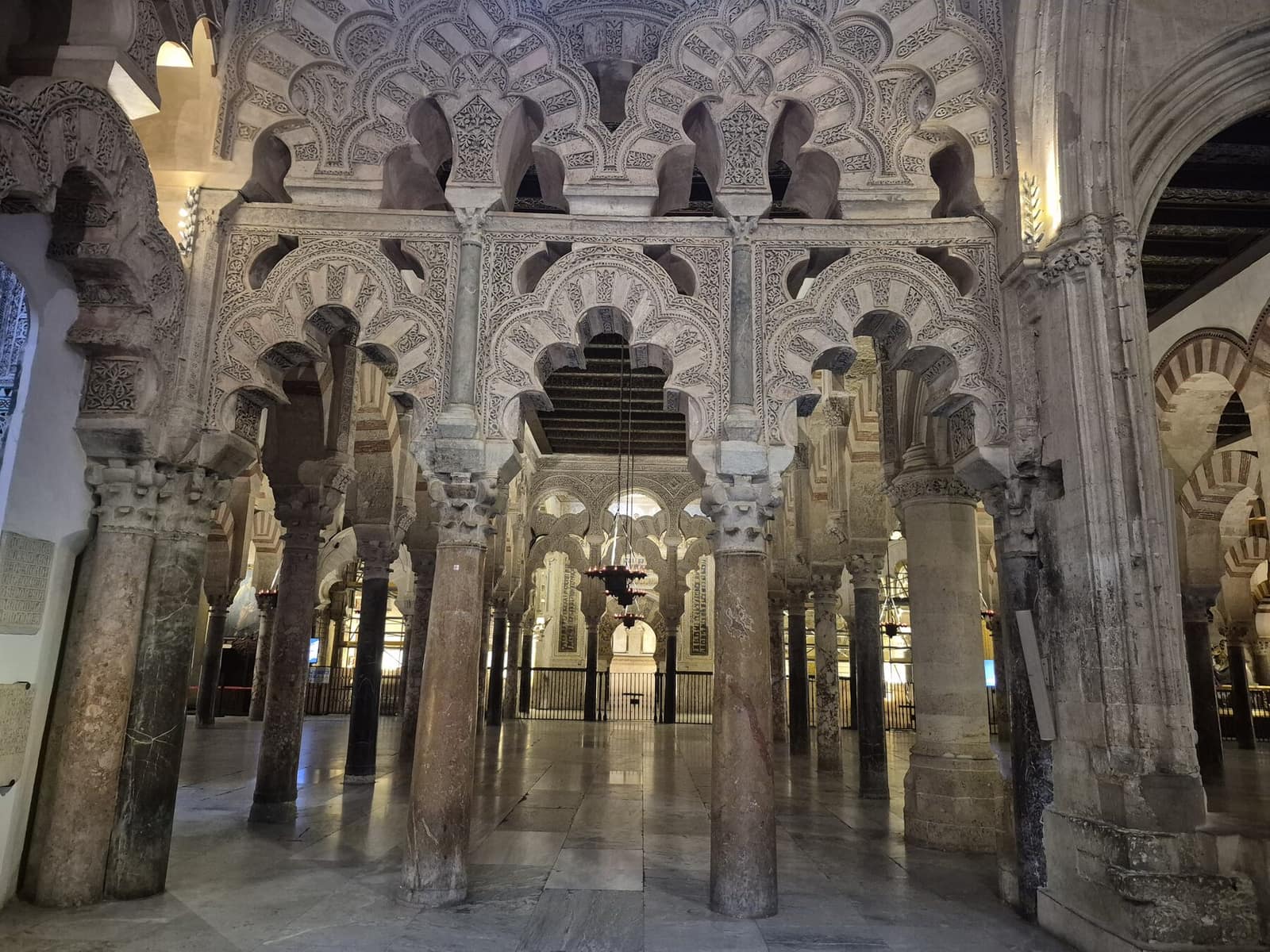 Horseshoe arches, Mezquita-Catedral, Córdoba